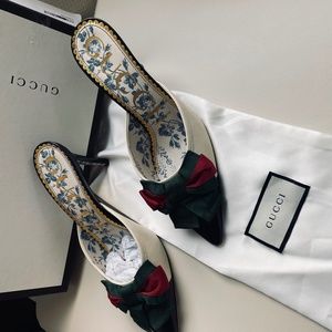 Gucci Italy Gucci bow Leather mules heels Size 38 sold out style